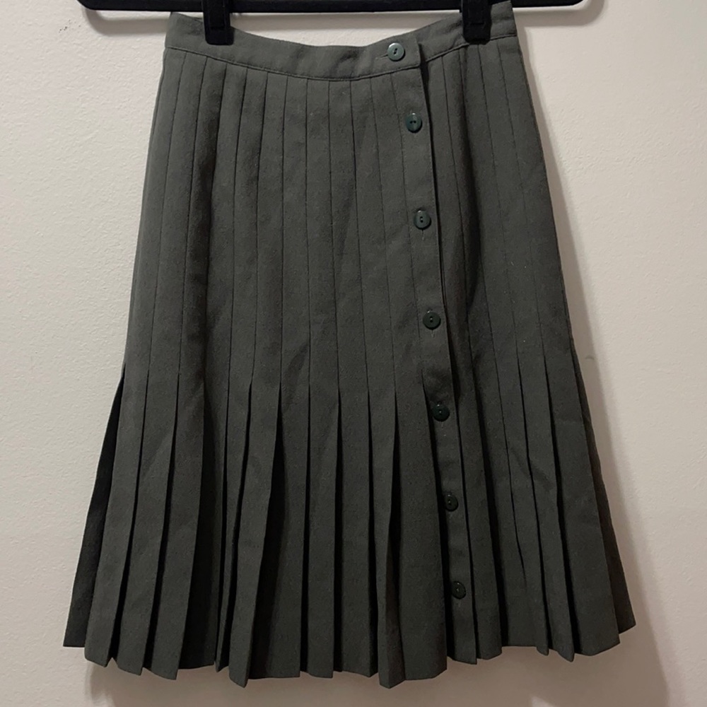VINTAGE ESCADA PLEATED SKIRT